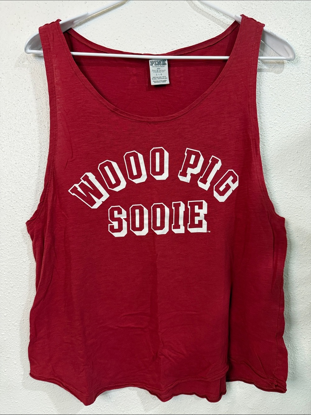 PINK Victoria's Secret Red Graphic WOOO PIG SOOIE Arkansas Razorbacks